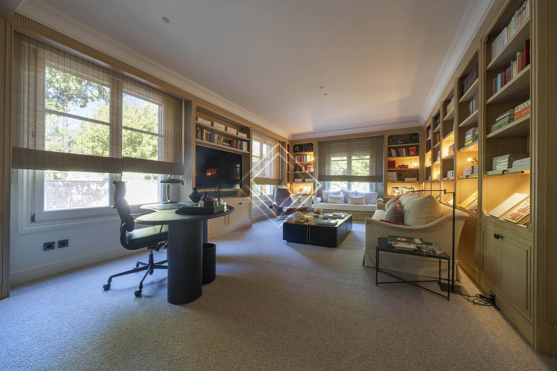 Vivienda de excepcionales calidades en alquiler en Colonia Puerta de Hierro - Imagen