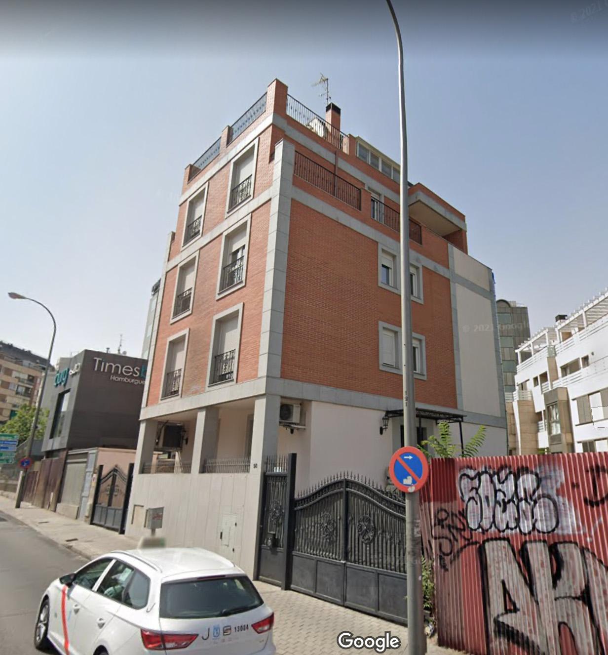 Singular edificio residencial en venta en Francisco Silvela - Imagen