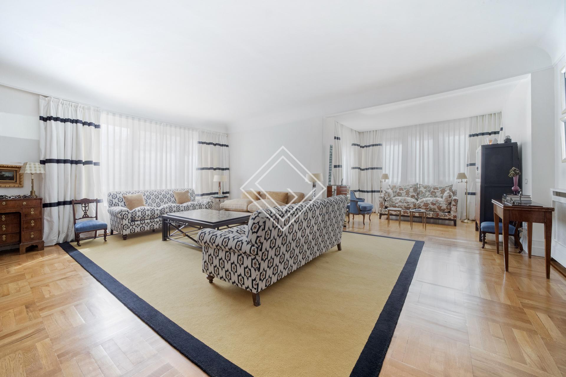 Espectacular piso totalmente reformado en El Viso - Imagen